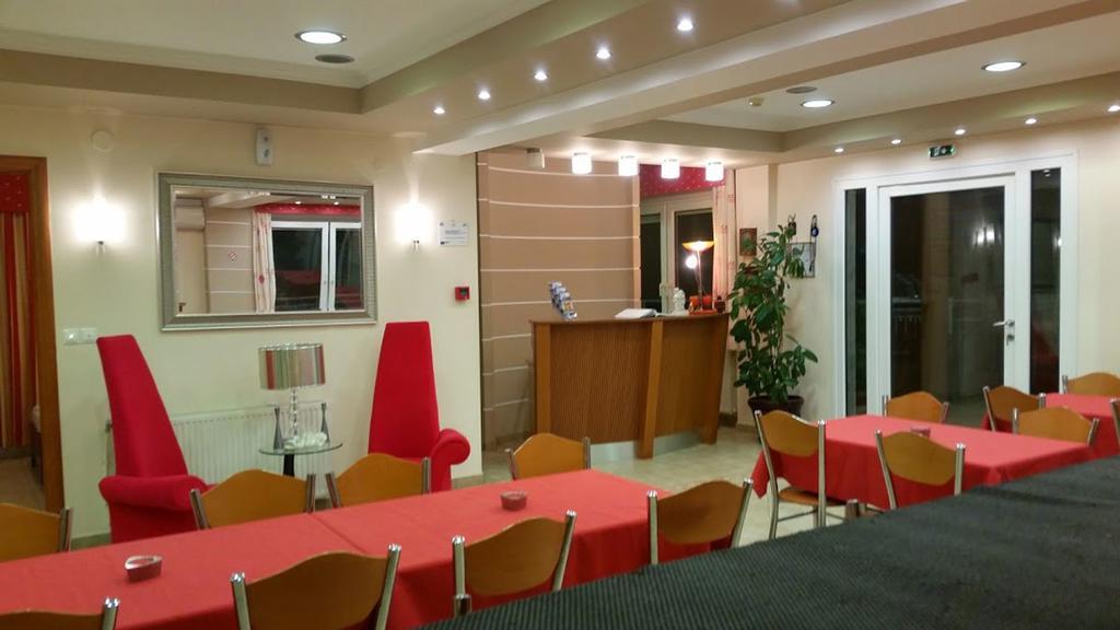 索伊塔酒店 Paralía 外观 照片